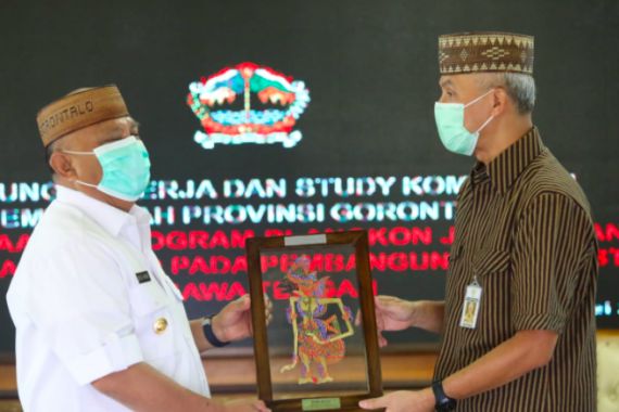 Seorang Anggota KPK Menyarankan Rusli Segera Menemui Pak Ganjar Pranowo - JPNN.COM