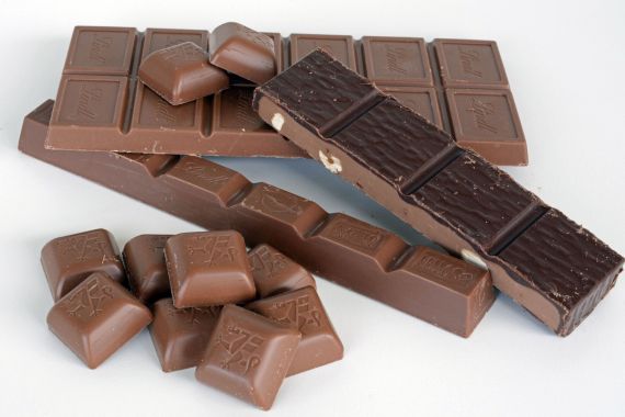Makan Cokelat Bisa Merusak Gigi? - JPNN.COM