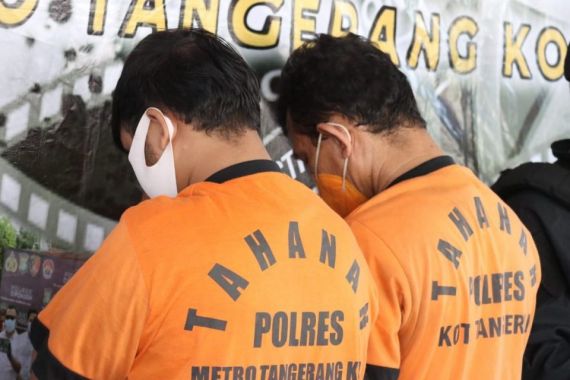 Mobil Avanza Diisi Bata, Setelah Dibongkar Ternyata - JPNN.COM