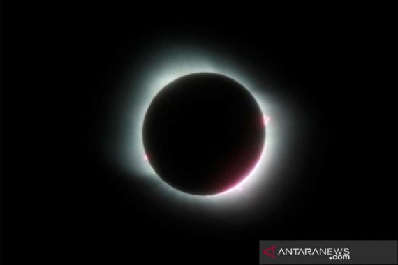 Super Blood Moon Terjadi Sore Nanti, Bakal Terlihat di Sejumlah Wilayah - JPNN.COM