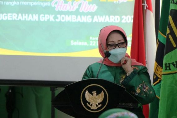 Konon, Perempuan Ini Didorong Suharso Manoarfa Pimpin PPP Jatim - JPNN.COM