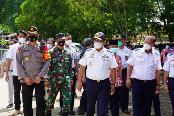 Tinjau Waduk Kedungombo, Ditjen Hubdat Beri Perhatian soal Aspek Keselamatan Angkutan Sungai-Danau - JPNN.COM