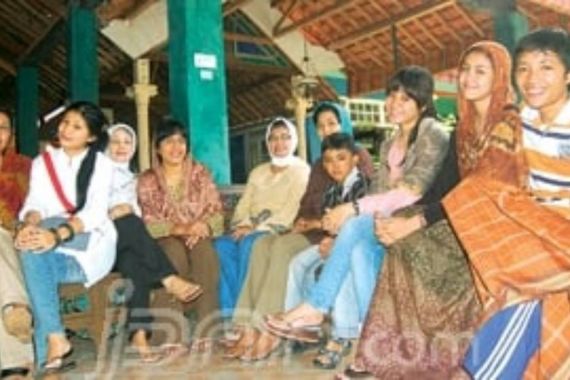 Kisah Para Istri Kustoro Raharjo setelah 'Lelananging Jagad' Itu Meninggal (1) - JPNN.COM
