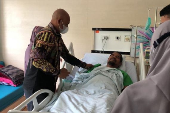 Kondisi Membaik, Tgk Sarkawi Tinggalkan Rumah Sakit - JPNN.COM