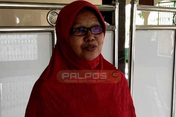 Bu Yanti dan Dalini Tengah Bersujud di Masjid, Dua OTK Masuk Lalu Melakukan Aksi Tak Terpuji - JPNN.COM