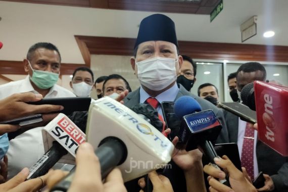 Penjelasan Prabowo Usai Rapat soal Alutsista di DPR, Ada Kata Mendesak - JPNN.COM
