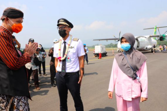 Terharu Melihat Bandara Jenderal Soedirman Purbalingga, Ganjar: Dream Comes True - JPNN.COM