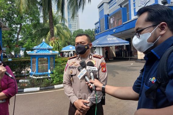 Wadirlantas Tanggapi Usulan Pengaturan Jam Kerja untuk Atasi Kemacetan Jakarta - JPNN.COM