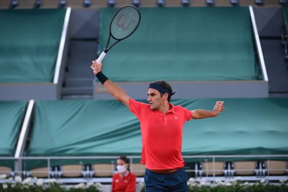 Roland Garros: Setelah 3 Jam 35 Menit Federer Menjadi Petenis Terakhir yang Tembus 16 Besar - JPNN.COM
