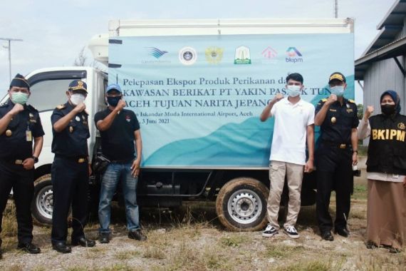 Bea Cukai Bawa Produk Perikanan Asal Kawasan Berikat Aceh Menembus Pasar Jepang - JPNN.COM