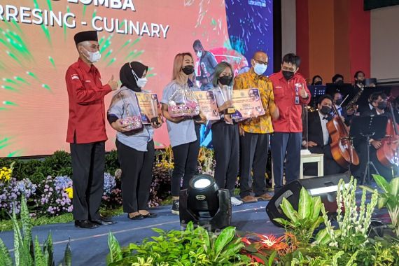 Malang Kembali Sabet Juara Umum LKS Provinsi 2021 - JPNN.COM