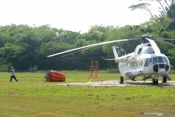 6 Helikopter Disiagakan di Riau - JPNN.COM