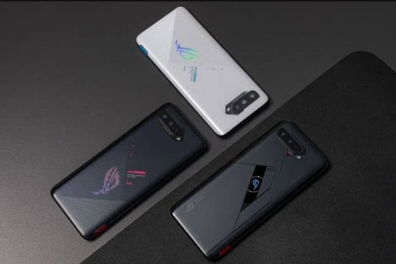 ASUS ROG Phone 5 Hadir dalam 2 Varian, Ini Perbedaan Spesifikasi dan Harganya - JPNN.COM