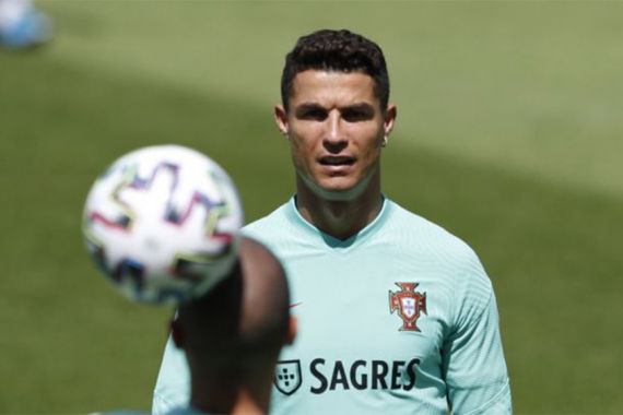 Hungaria Vs Portugal: Ronaldo Cum Suis Bakal Menghadapi 60.000 Orang - JPNN.COM