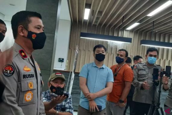 Polri Beber Peran 13 Terduga Teroris Jaringan Riau - JPNN.COM