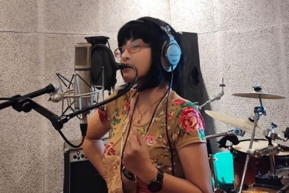 Rekaman Lagu Baru, Lies Damayanti: Insyaallah Jadi Andalan - JPNN.COM