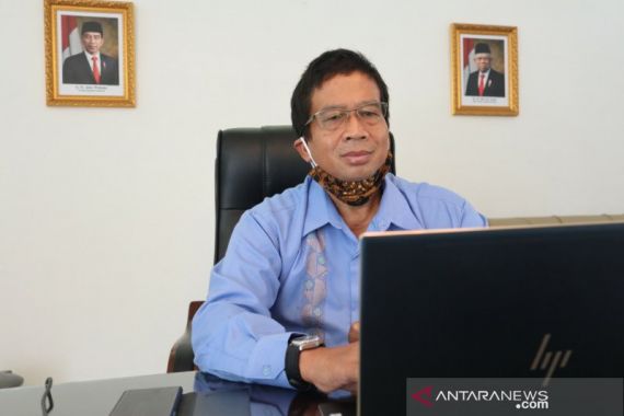 3 Dosen Meninggal Akibat Covid-19, Kampus UNS Surakarta Ditutup Sepekan - JPNN.COM