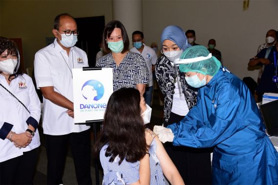 Dukung Pemulihan Ekonomi Nasional, Danone Indonesia Gelar Vaksinasi Covid-19 Untuk Karyawannya - JPNN.COM