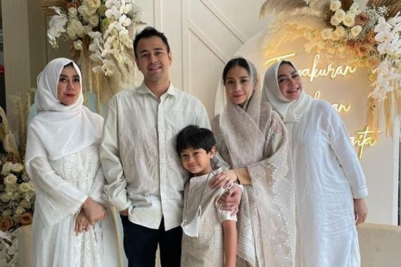 Raffi Ahmad Menggelar Selamatan 4 Bulan Kehamilan Nagita Slavina - JPNN.COM