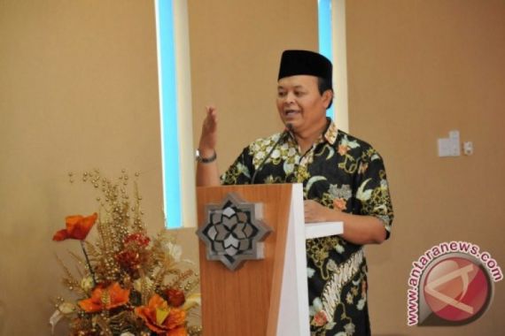 HNW Soroti Sikap Segelintir Orang Dorong Jokowi Maju 3 Periode, Tegas! - JPNN.COM