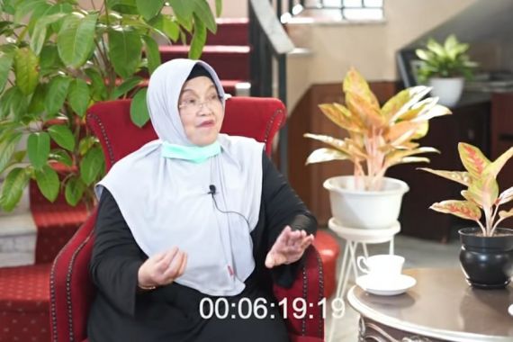 Siti Fadilah Supari: Vaksin sebagai Garda Terdepan, Bukan Sekadar Beli - JPNN.COM
