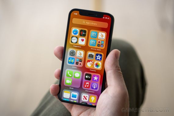 Apple Pesan Puluhan Juta Layar OLED dari Samsung untuk iPhone 14 - JPNN.COM