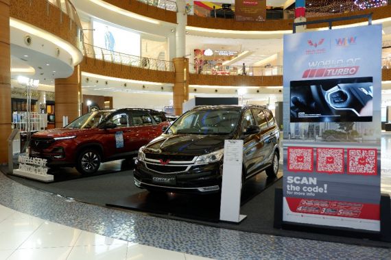 Rasakan Sensasi Mobil Turbo Besutan Wuling di Summarecon Mall Serpong - JPNN.COM