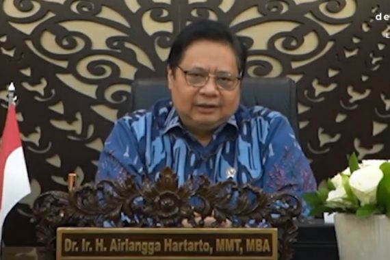 Menko Airlangga: PPKM Level 4 di Luar Jawa-Bali Tetap Dilanjutkan - JPNN.COM