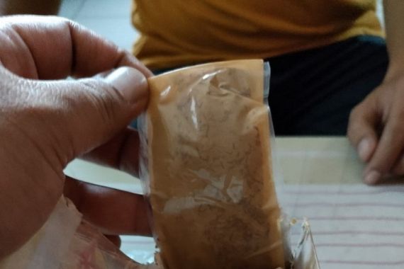 Gandeng Polres Kabupaten Bogor, Bea Cukai Menggagalkan Pengiriman Narkoba - JPNN.COM