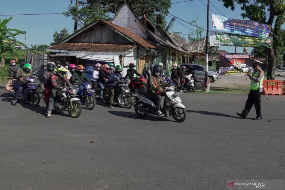 Ada 170 Titik Penyekatan Selama PPKM Darurat di Jateng - JPNN.COM