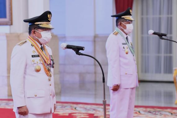 Presiden Jokowi Lantik Gubernur dan Wakil Gubernur Jambi - JPNN.COM