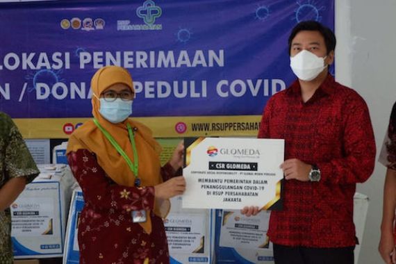 Berpartisipasi Atasi Covid-19, Daniel Soeprianto Sumbangkan Peralatan Medis ke RSUP Persahabatan - JPNN.COM