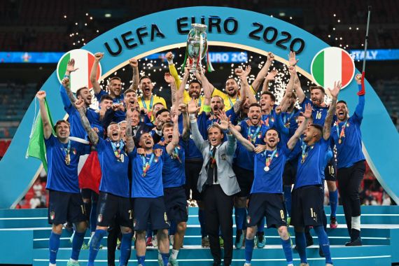 Penantian Selama 53 Tahun Italia Akhirnya Berbuah Manis, Juara EURO 2020 - JPNN.COM