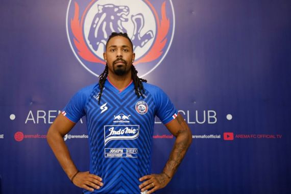 Arema Kontrak Striker Asal Portugal - JPNN.COM