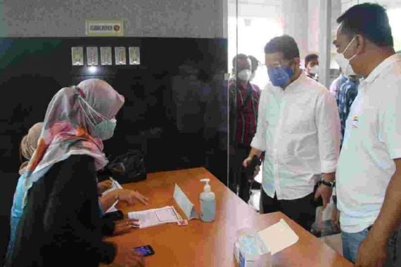 Wagub DKI Jakarta: Vaksinasi Penting, Tidak Pakai Masker Bisa Mati - JPNN.COM