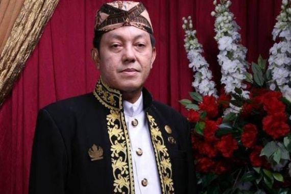 Pangeran Hempi Raja Kaprabonan Meninggal Dunia - JPNN.COM