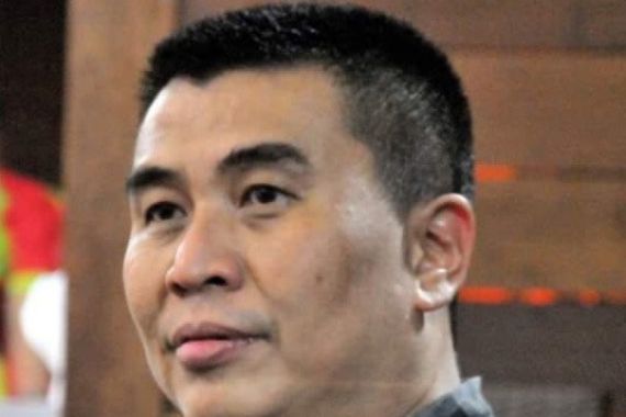 15 Tahun Buron, Koruptor Dana Bank Mandiri Yosef Tjahjadja Ditangkap Kejaksaan Agung - JPNN.COM