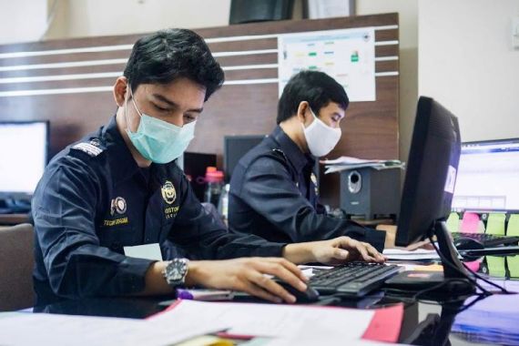 Bea Cukai Gandeng Kemenkominfo untuk Tangkal HP Black Market - JPNN.COM