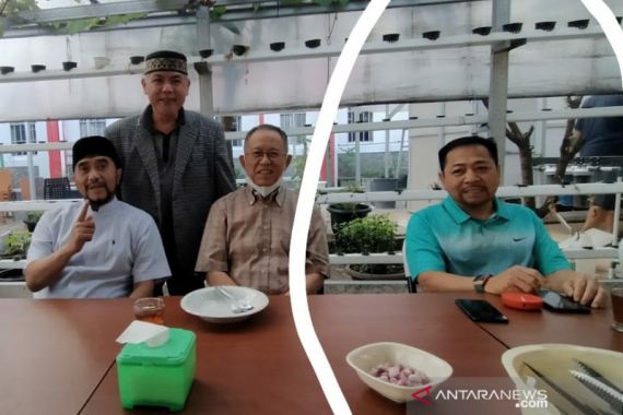 Gaya Setya Novanto di Dalam Lapas, Lihat, Bawa Sesuatu - JPNN.COM