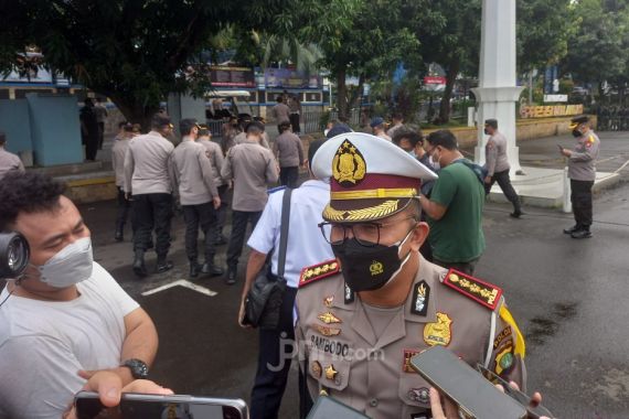 Polisi Pertimbangkan Sanksi Tilang bagi Pelanggar Ganjil Genap Jakarta - JPNN.COM