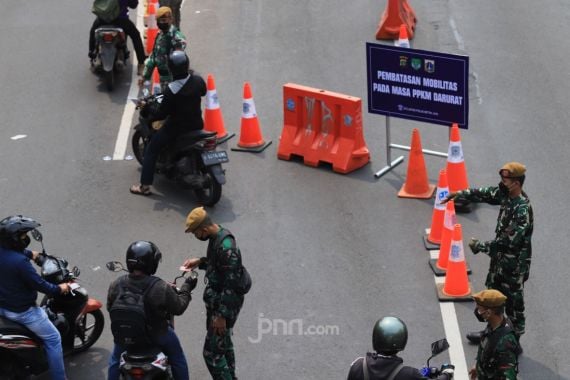 Menyerukan Aksi Demo Tolak PPKM Darurat, 3 Orang Ditangkap, Terungkap Motifnya - JPNN.COM