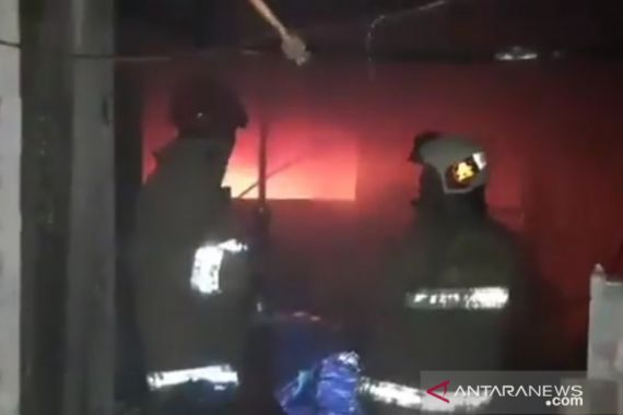 Gedung BPOM Terbakar, Polisi Periksa 5 Pekerja Bangunan - JPNN.COM