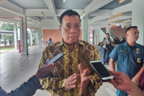 Rektor UI Ari Kuncoro Mengundurkan Diri dari Wakil Komisaris Utama BRI - JPNN.COM