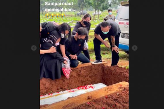 Sebelum Meninggal, Ayah Vincent Rompies Sempat Dirawat 3 Minggu - JPNN.COM