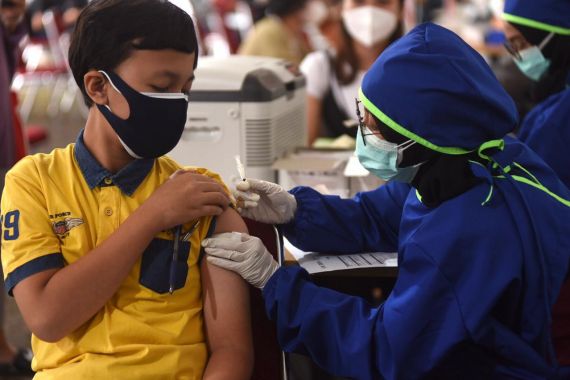 Jalankan Vaksinasi Massal, Pertamina Dukung Pemerintah Percepat Herd Immunity - JPNN.COM