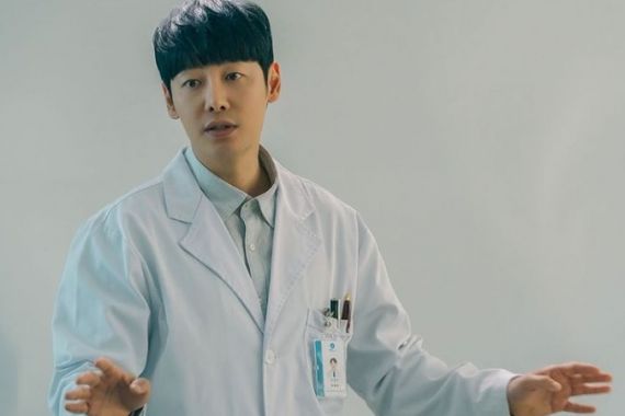 Ulang Tahun Ke-38, Ini Film dan Drama Terbaik Kim Dong Wook - JPNN.COM