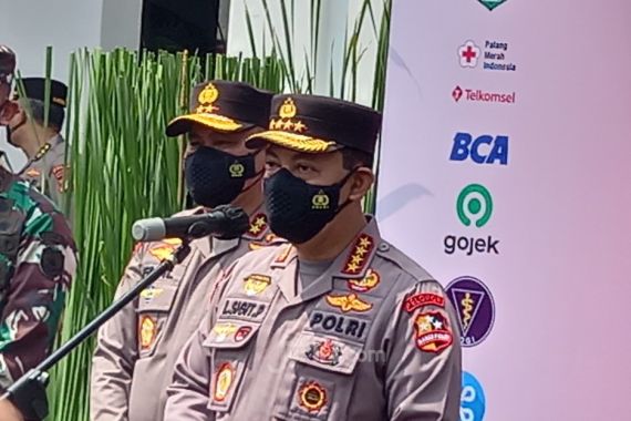 Jenderal Listyo dan Menkes Budi Resmikan Vaksin Merdeka ala Polda Metro Jaya - JPNN.COM