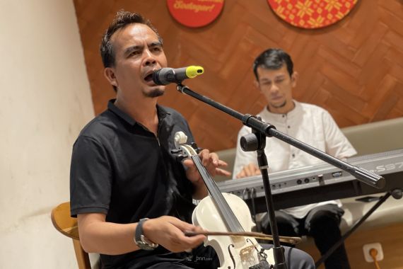 Dari Kisah Nyata, Alkawi Rilis Lagu Buai Anak - JPNN.COM