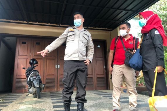 Dokter Mansuri Sudah Memeriksa Kondisi Kesehatan Heryanty Tio, Oh Ternyata - JPNN.COM
