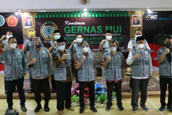 MUI Dapat Dukungan Penuh dari ACT dan TNI/Polri dalam Penanggulangan Covid-19 - JPNN.COM